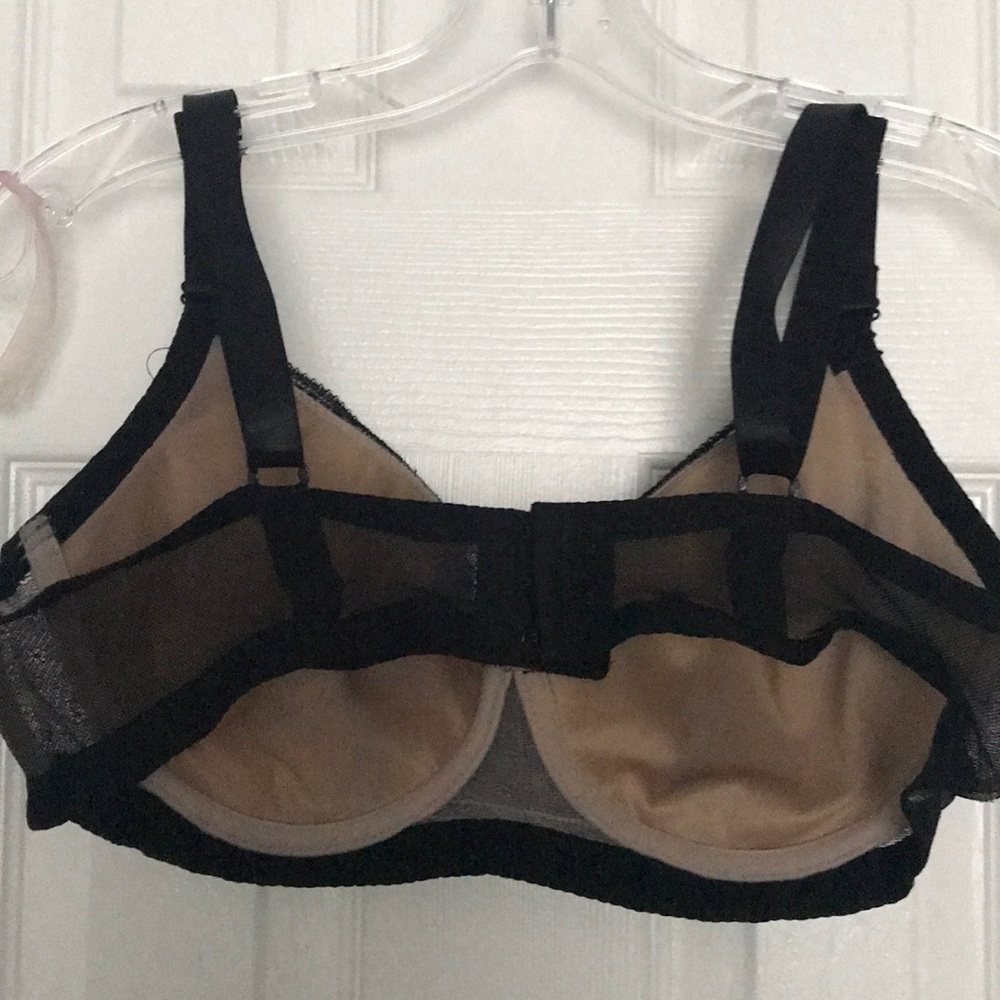 Bra - Picture 2 of 3